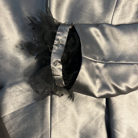 Noviello-Bloom Silk Skirt Suit - Picture 11 of 12